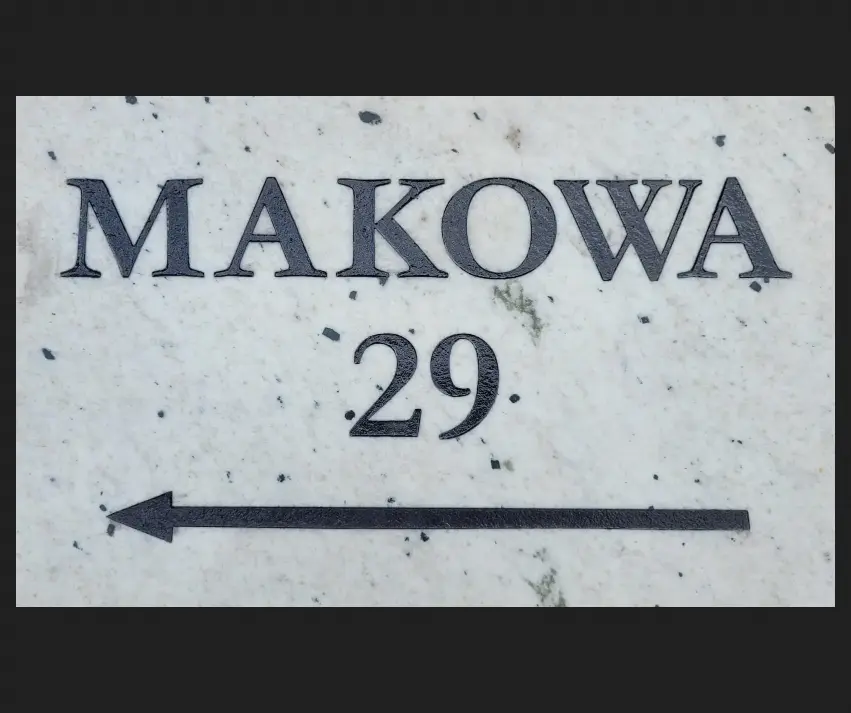 Granitowa tabliczka z adresem na dom